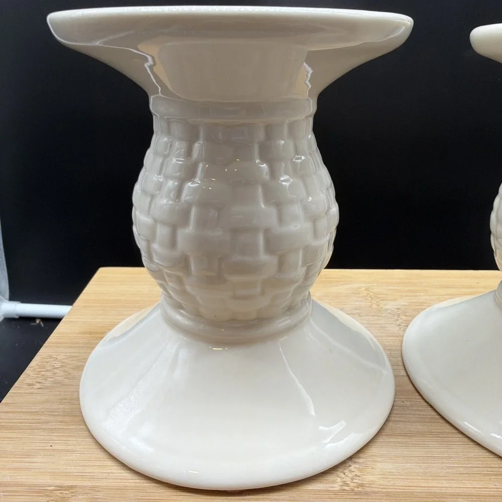 Pair Of Longaberger Ivory Woven Traditions Pedestal Pillar Candle Holders 5